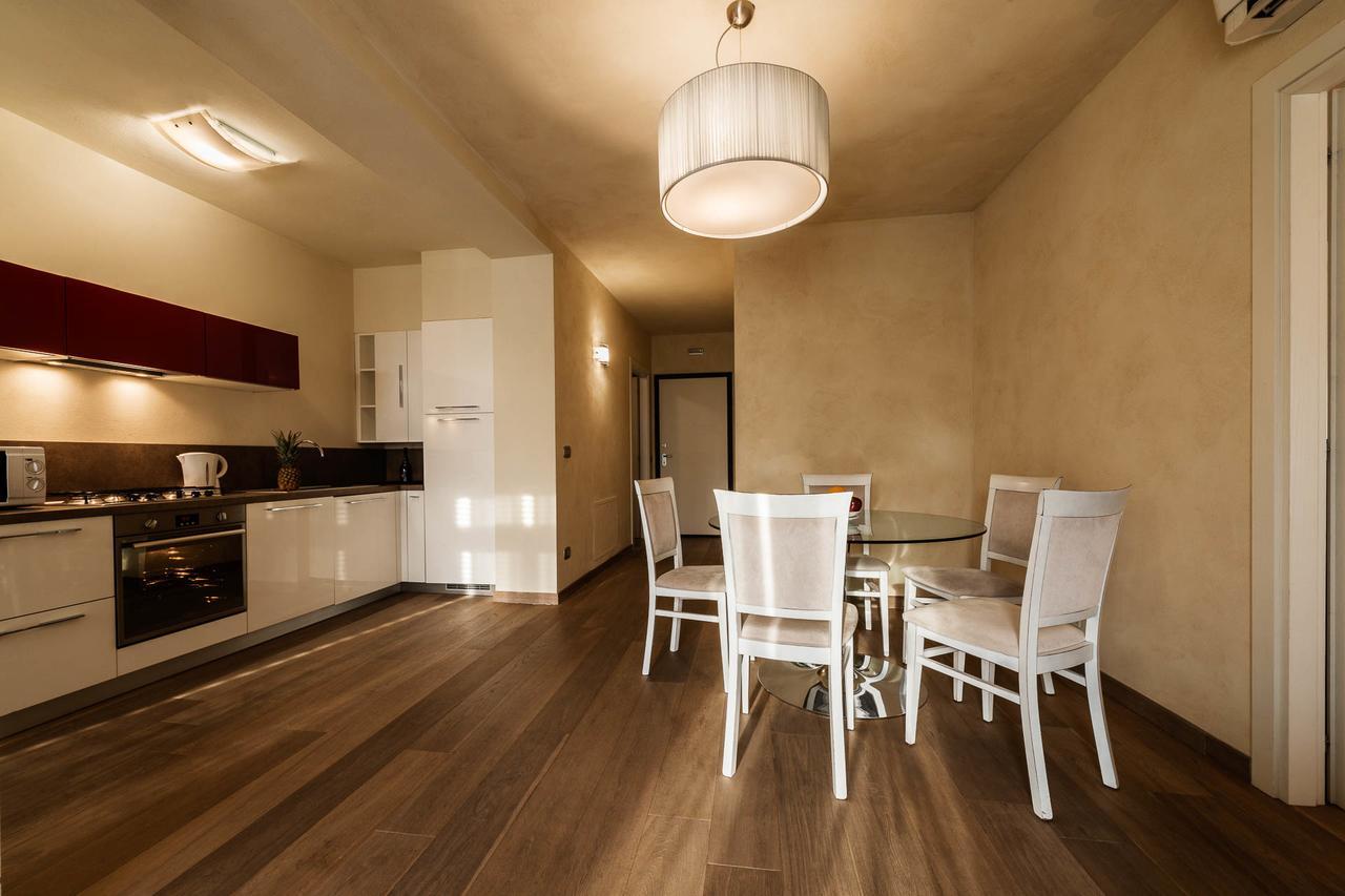Lazise Boutique Apartment Lago E Relax Buitenkant foto