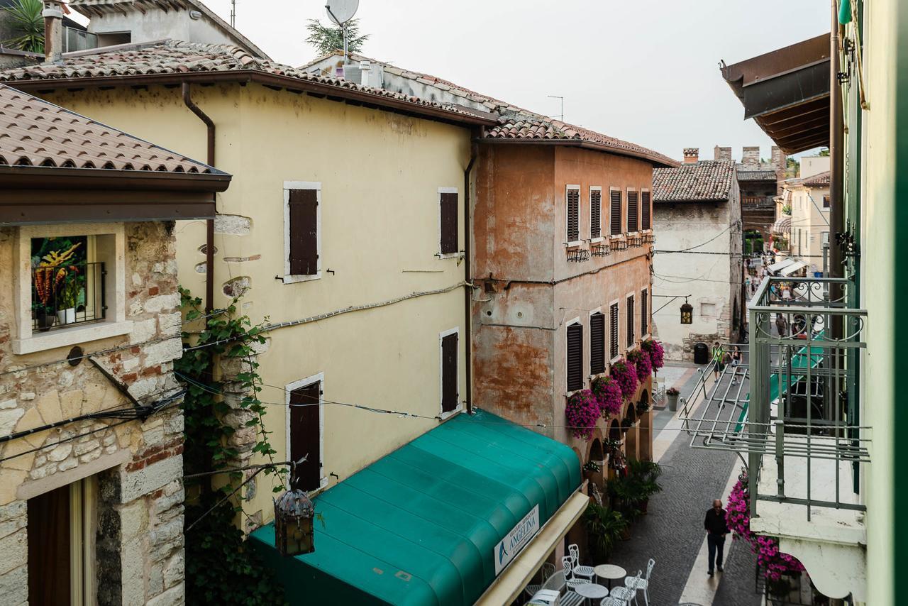 Lazise Boutique Apartment Lago E Relax Buitenkant foto