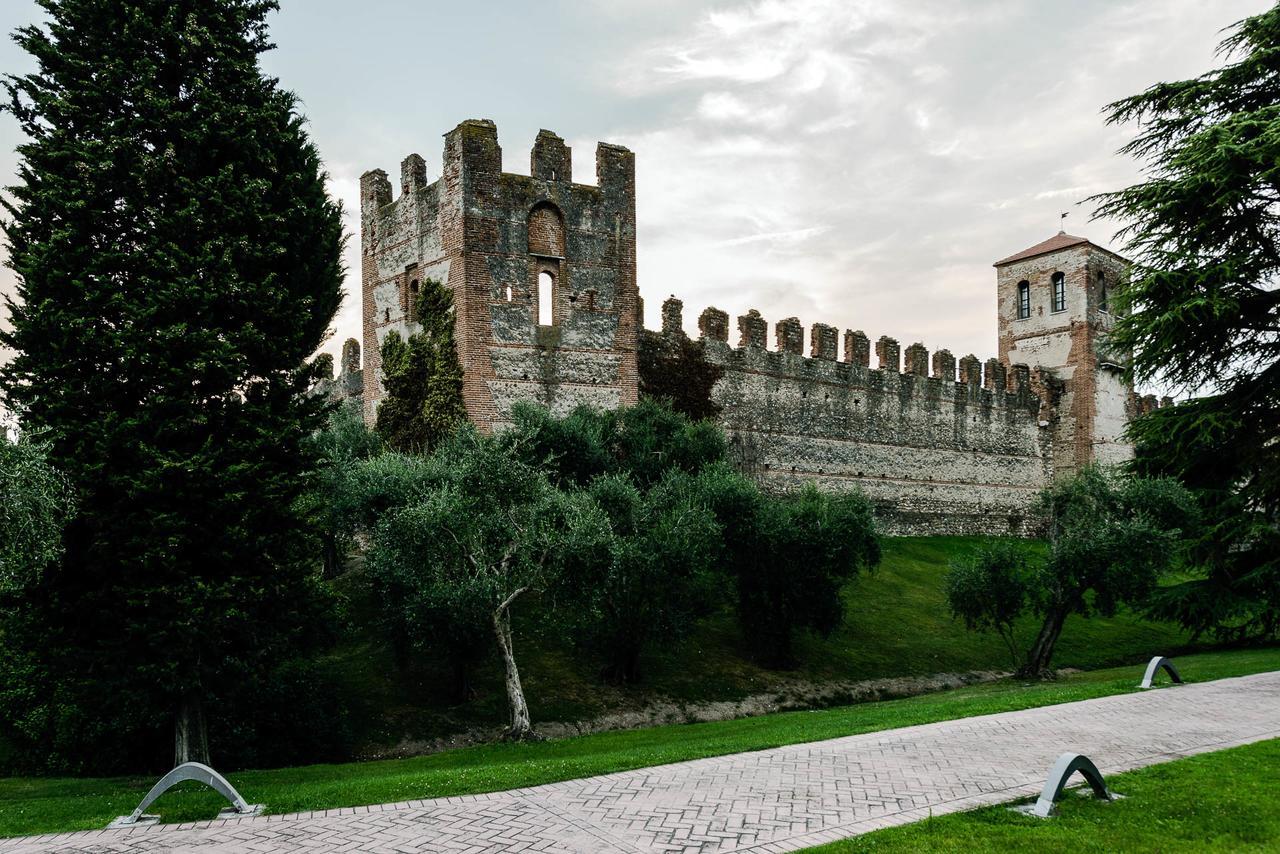 Lazise Boutique Apartment Lago E Relax Buitenkant foto