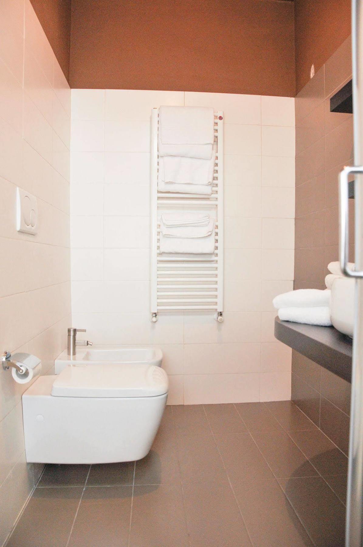 Lazise Boutique Apartment Lago E Relax Buitenkant foto